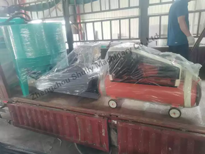 1000pc/h egg tray machine exported to Cameroon
